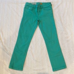 Super light and fun color for summer!